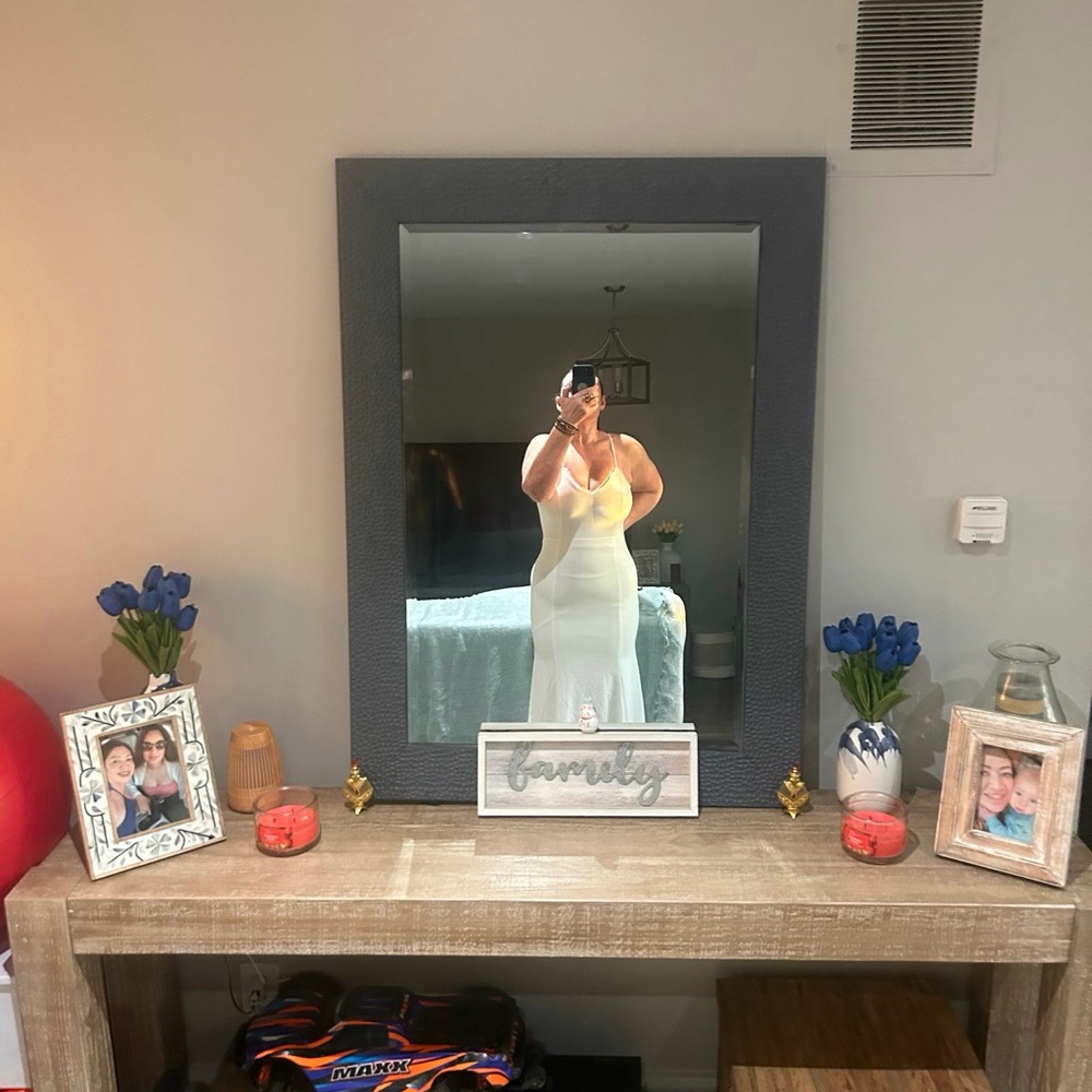 Lulu's Elegant White Wedding Dress